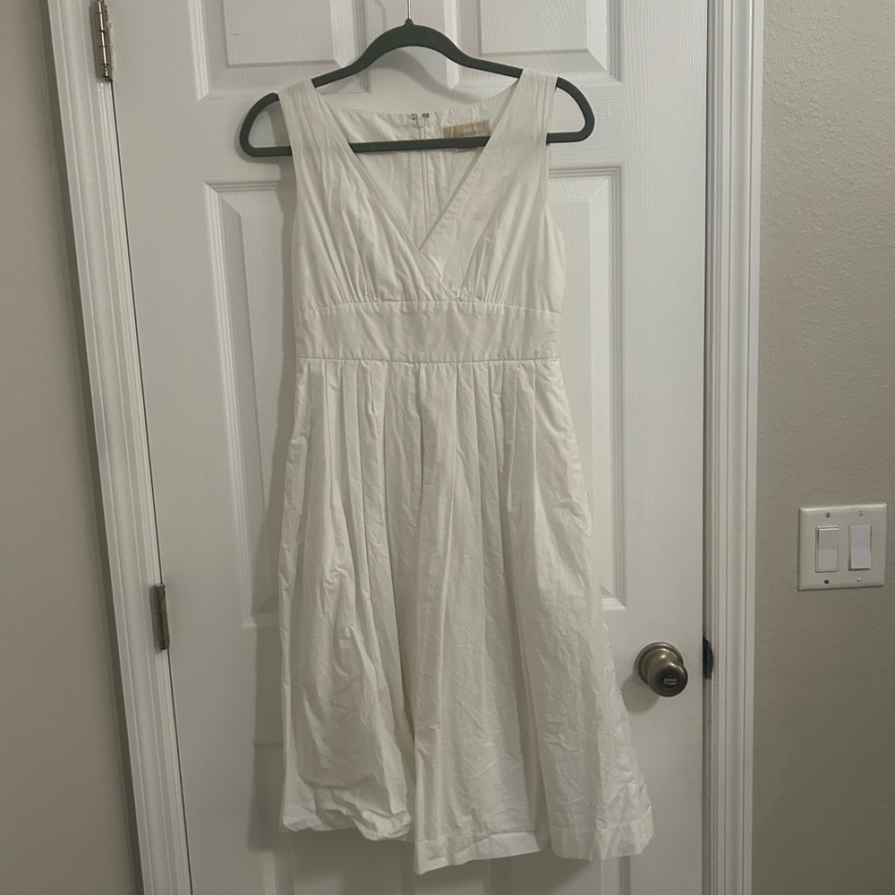 Michael Kors Cream Sleeveless Midi Dress SZ 6 with pockets